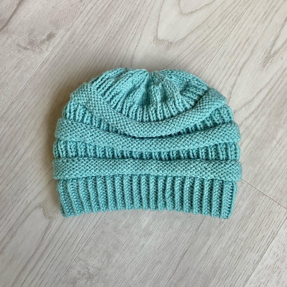 Handmade Knitted Beanie Mint/Teal